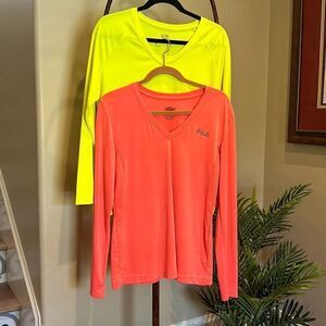2 Large Dri Fit Ling Sleeve Athletic Tees